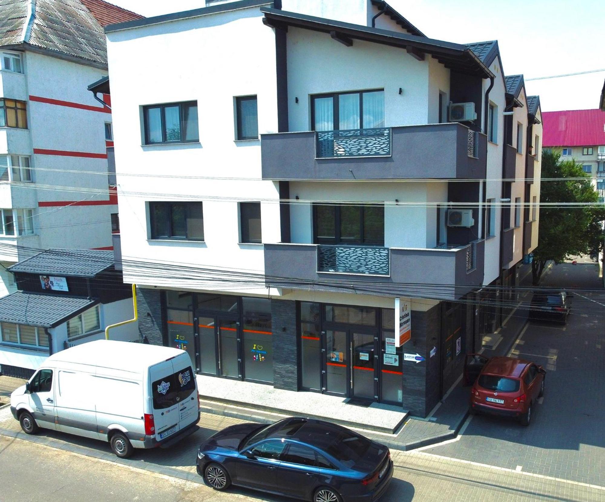 Astar Apartments - Extra Large Rădăuţi Eksteriør billede