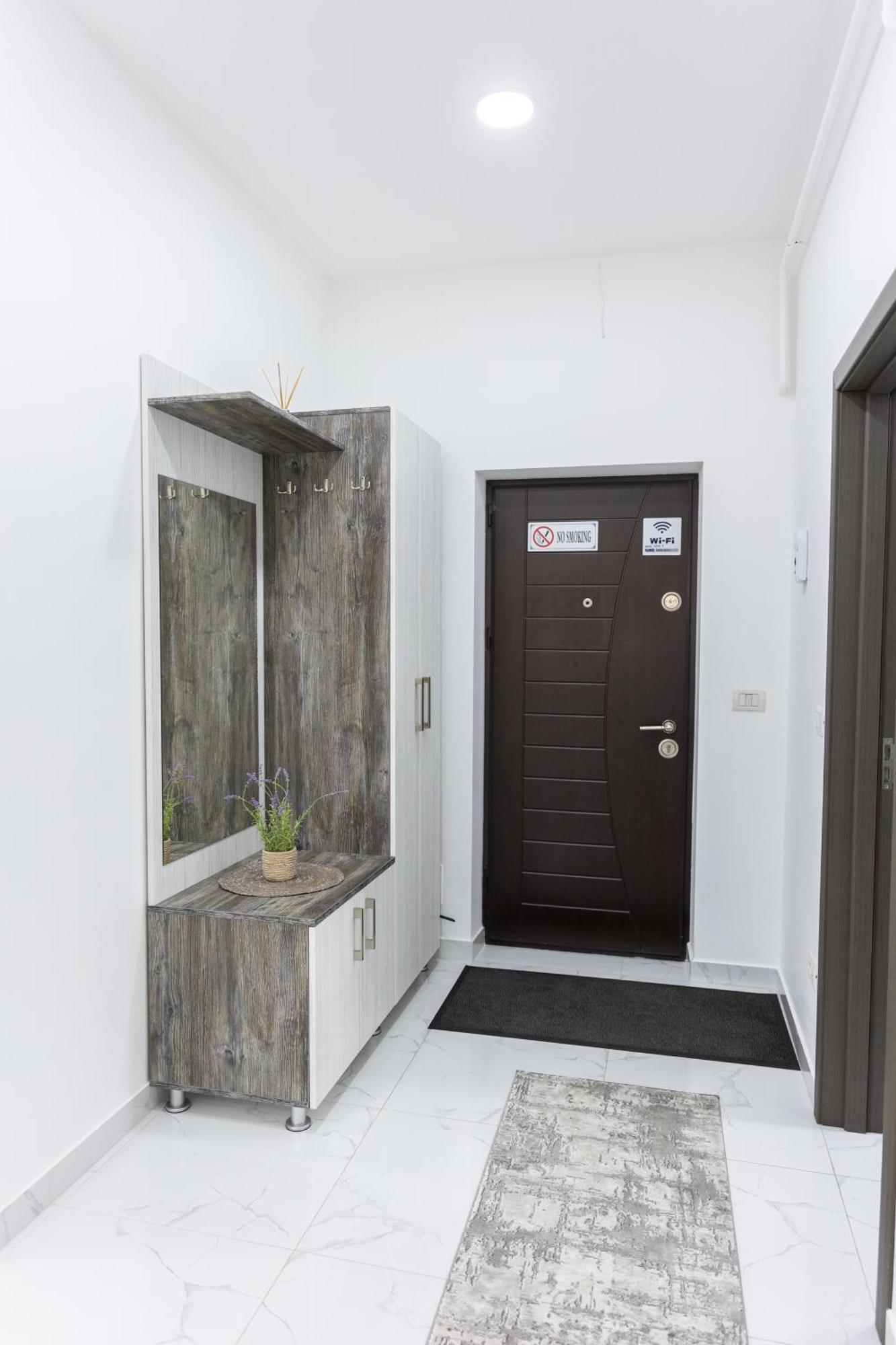 Astar Apartments - Extra Large Rădăuţi Eksteriør billede