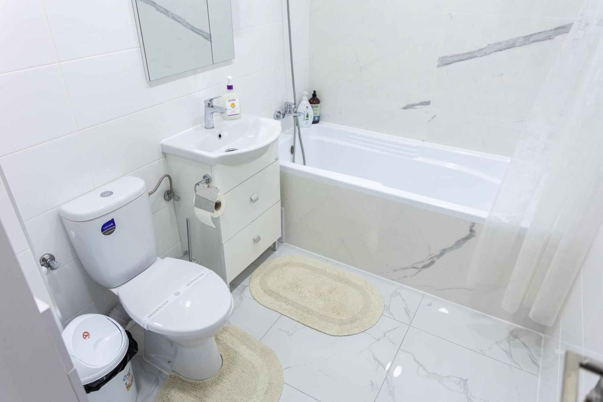 Astar Apartments - Extra Large Rădăuţi Eksteriør billede
