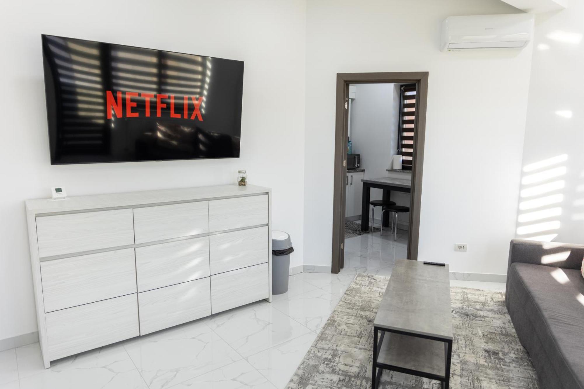 Astar Apartments - Extra Large Rădăuţi Eksteriør billede