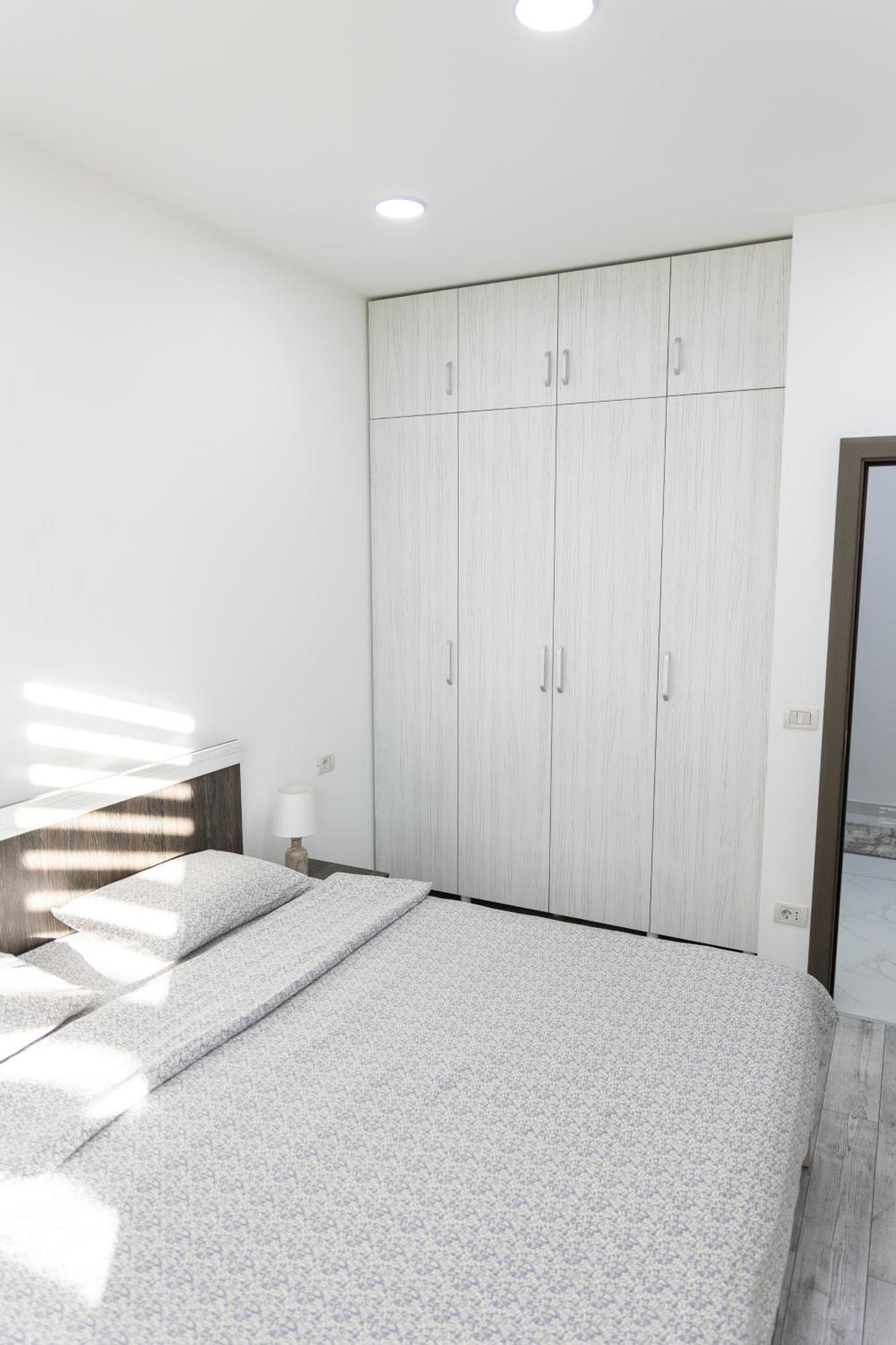 Astar Apartments - Extra Large Rădăuţi Eksteriør billede